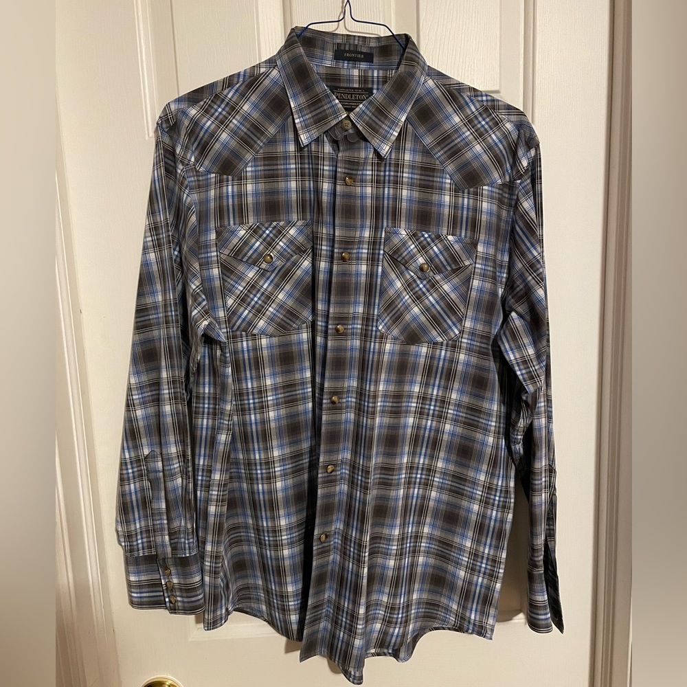 Pendleton pearl snap shirt
